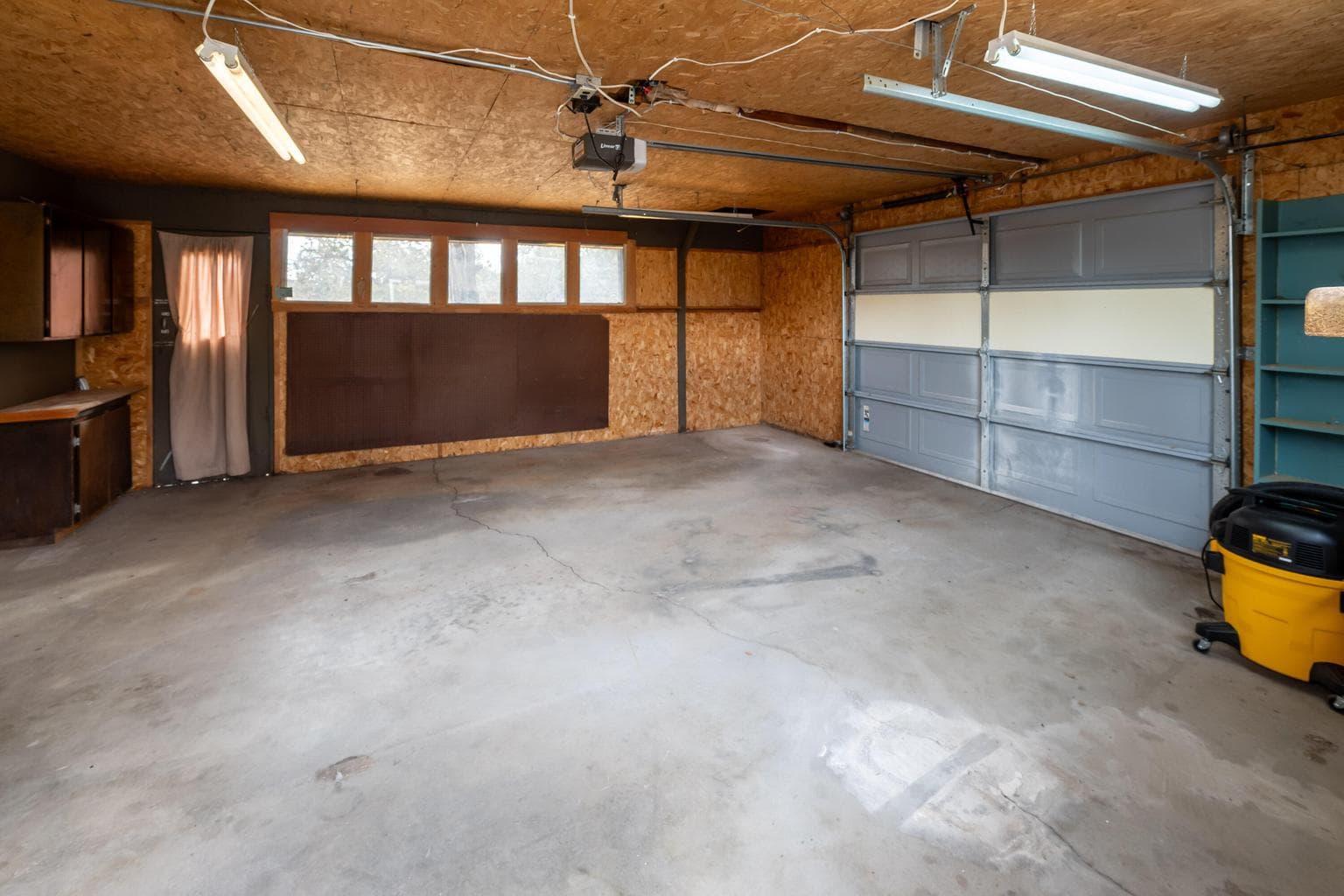 Photo of 5325 NW Jackpine Avenue 26 of 47