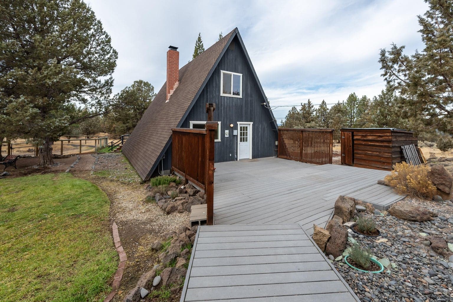 Photo of 5325 NW Jackpine Avenue 24 of 47