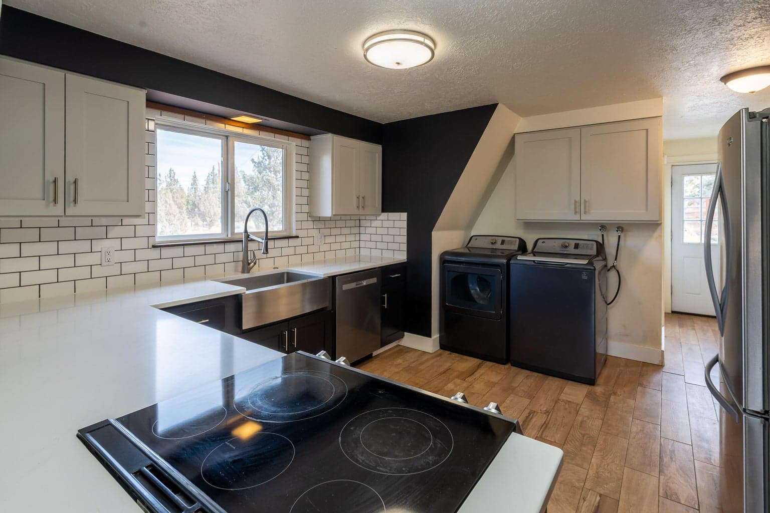 Photo of 5325 NW Jackpine Avenue 10 of 47