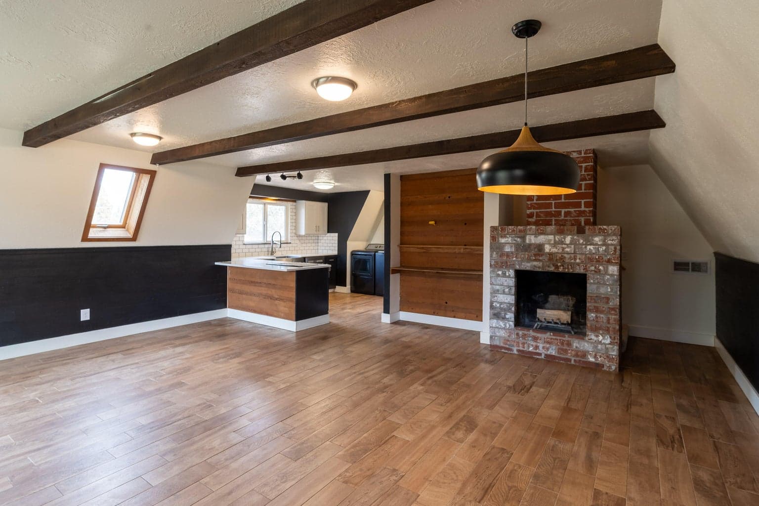 Photo of 5325 NW Jackpine Avenue 7 of 47