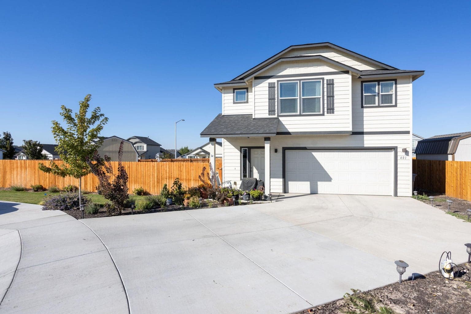 401 Orchid, Madras, 97741