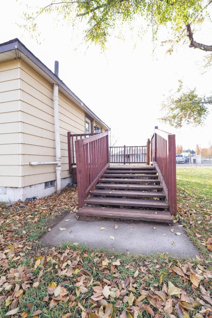 Photo of 2686 Market Street 4 of 26