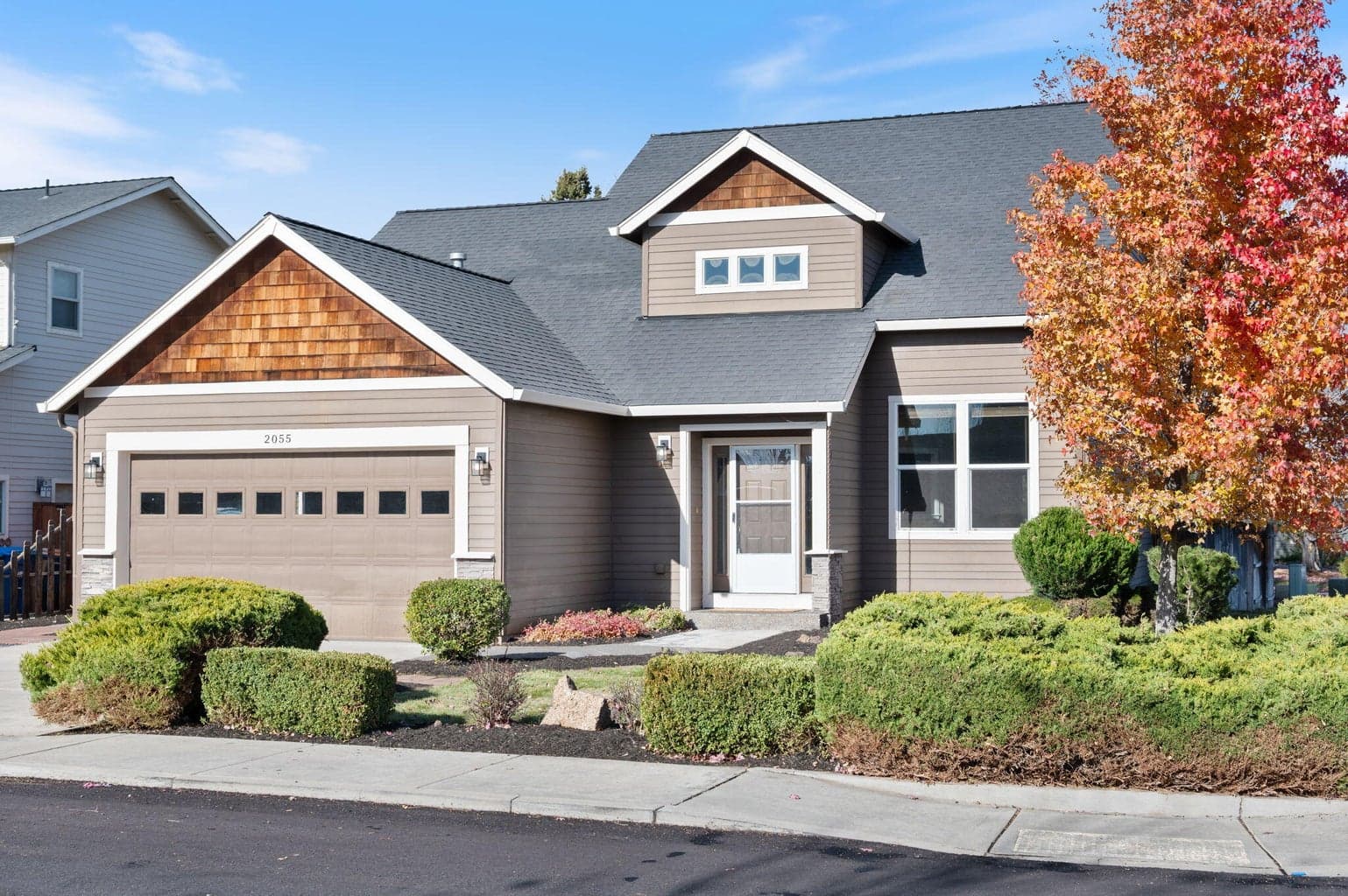 Photo of 2055 Larch 2 of 25