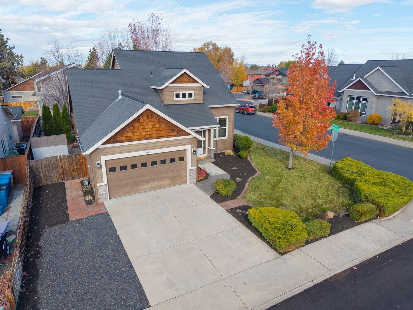 Photo of 2055 NW Larch Avenue 22 of 25