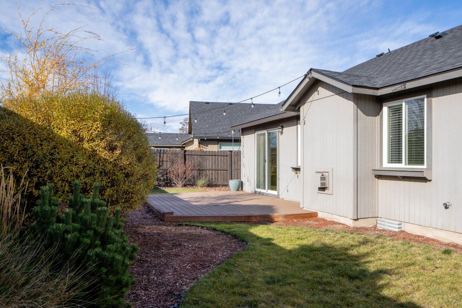 Photo of 2584 NW Hemlock Way 14 of 14