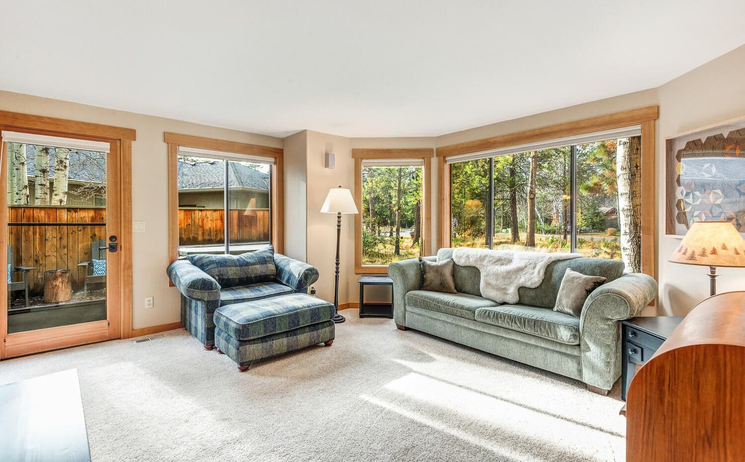 Photo of 18003 Hickory Lane 18 of 28