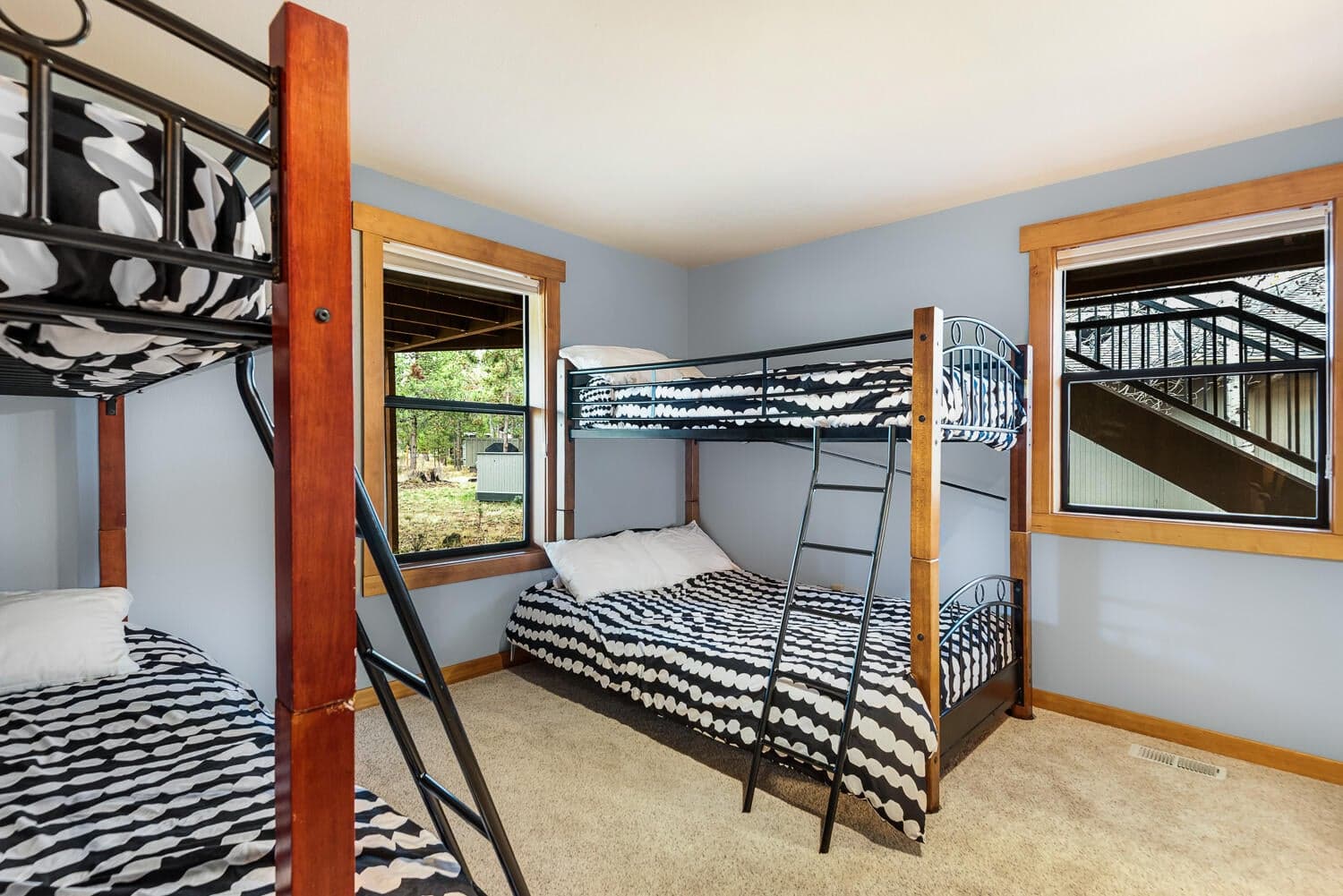 Photo of 18003 Hickory Lane 21 of 28