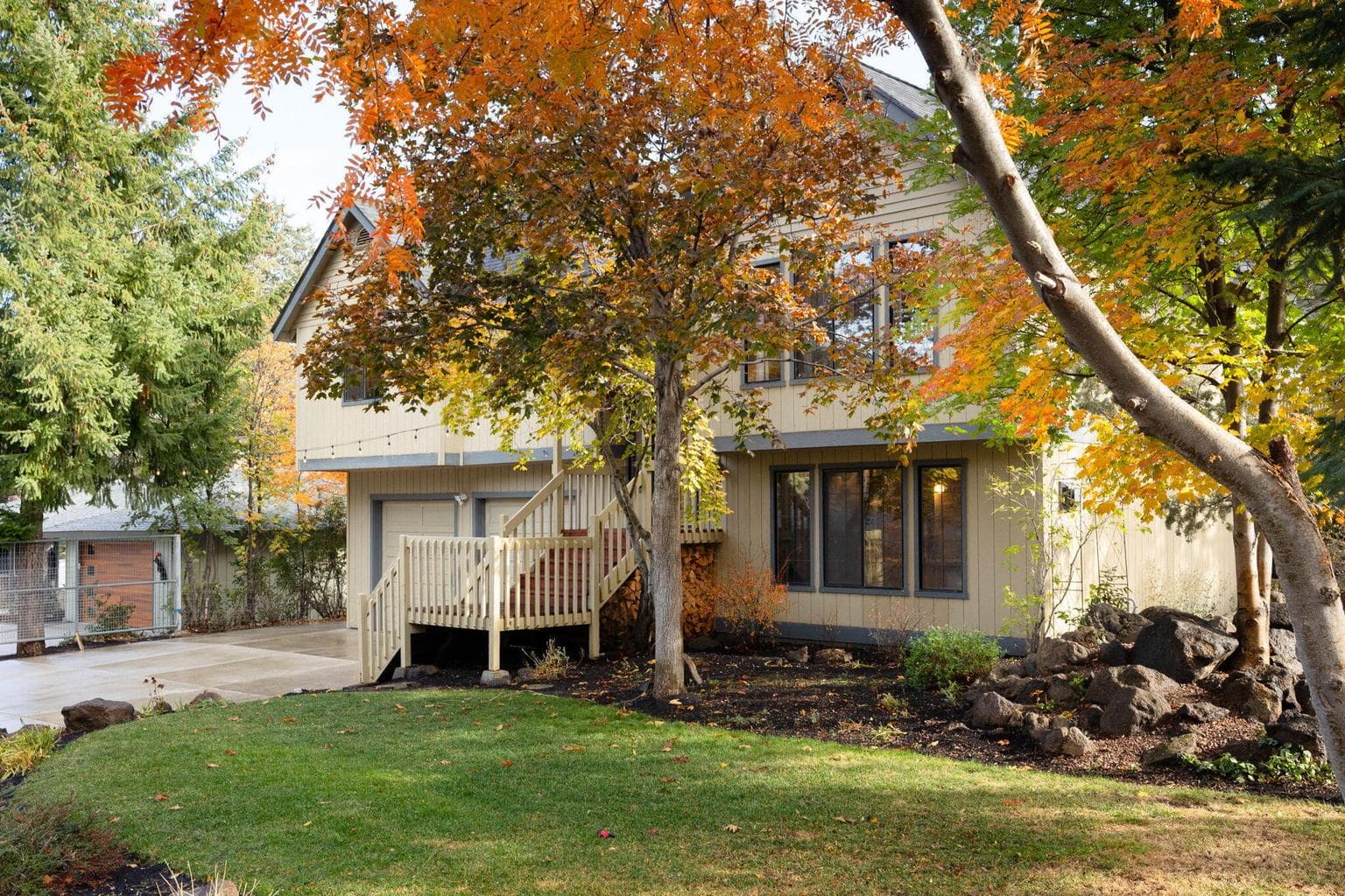 Photo of 1630 NE 13th Street 28 of 37
