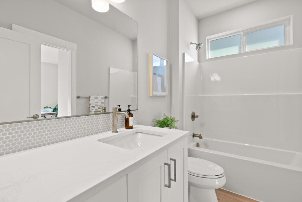 Photo of 4737 SW Coyote Avenue 12 of 28