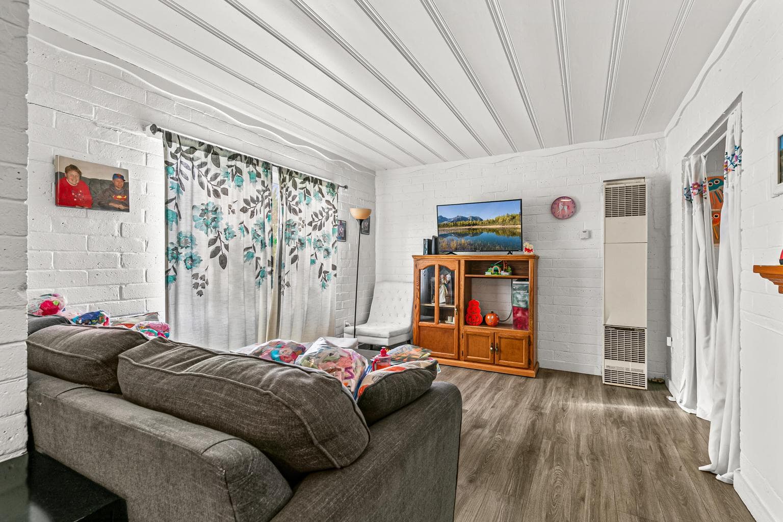 Photo of 1048 13th 5 of 24