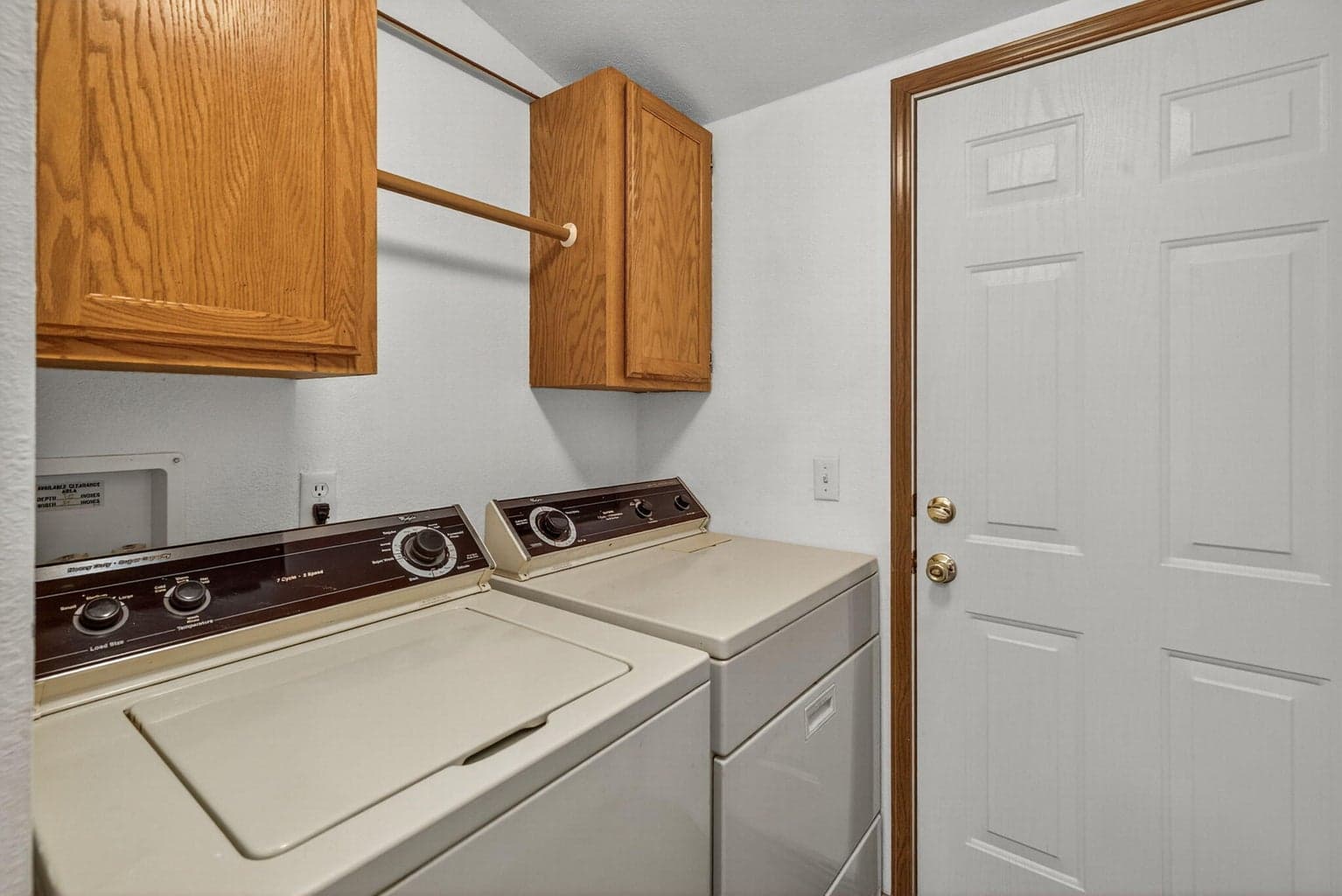 Photo of 609 SE Evergreen Avenue 25 of 35
