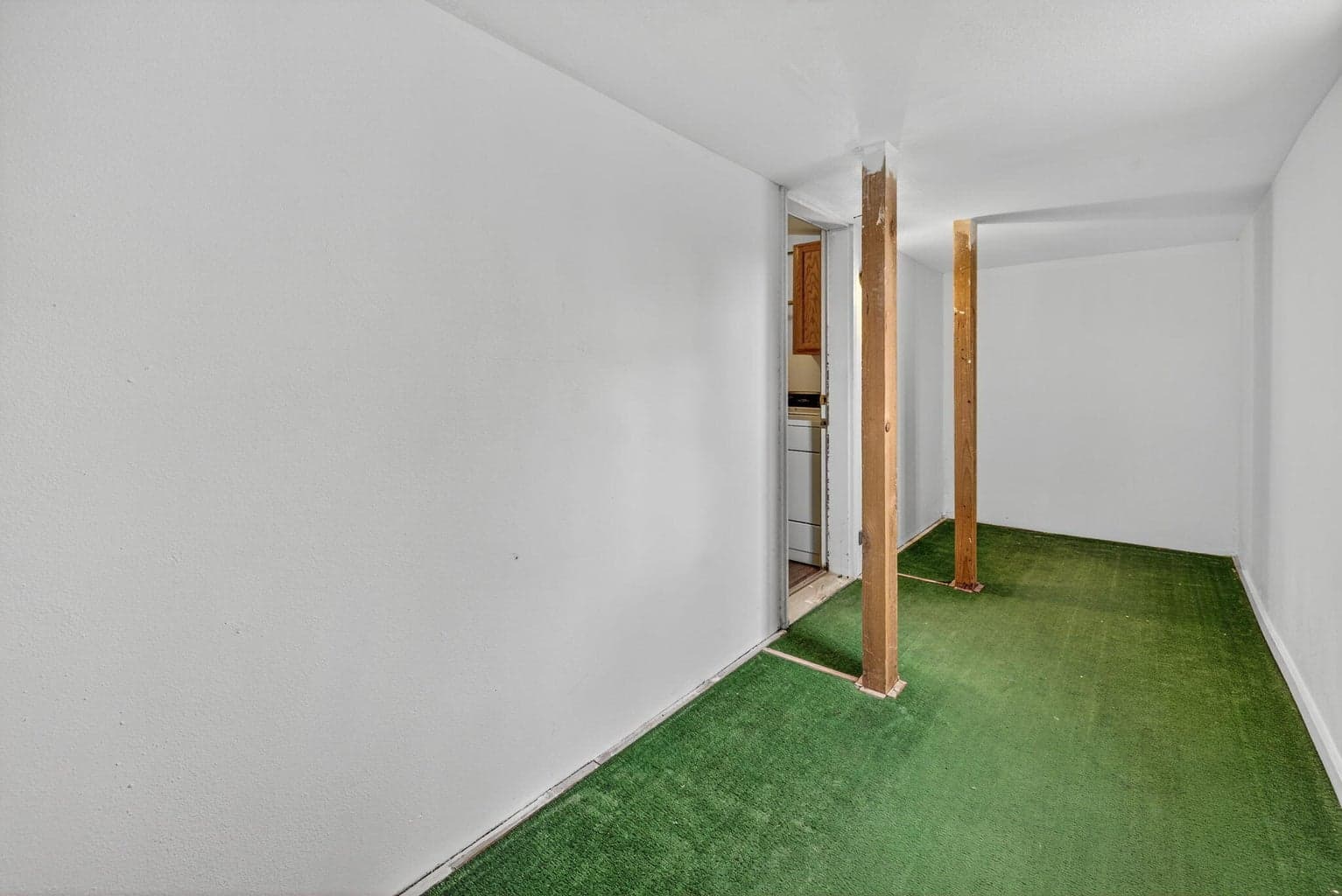 Photo of 609 SE Evergreen Avenue 27 of 35