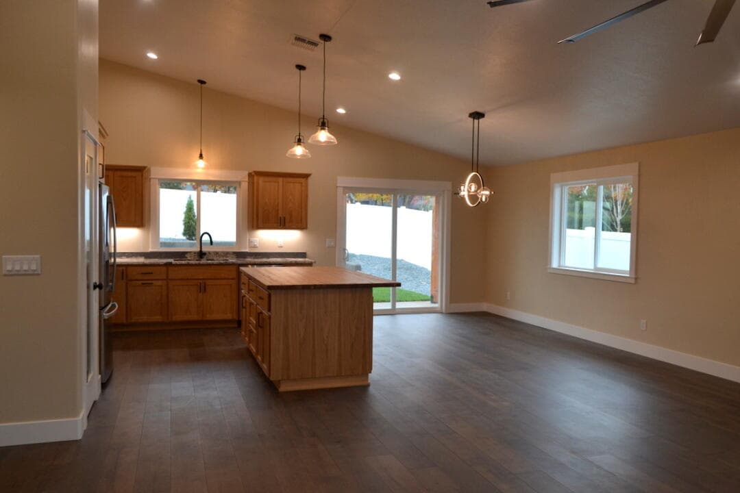 Photo of 195 Rock Gulch 4 of 28