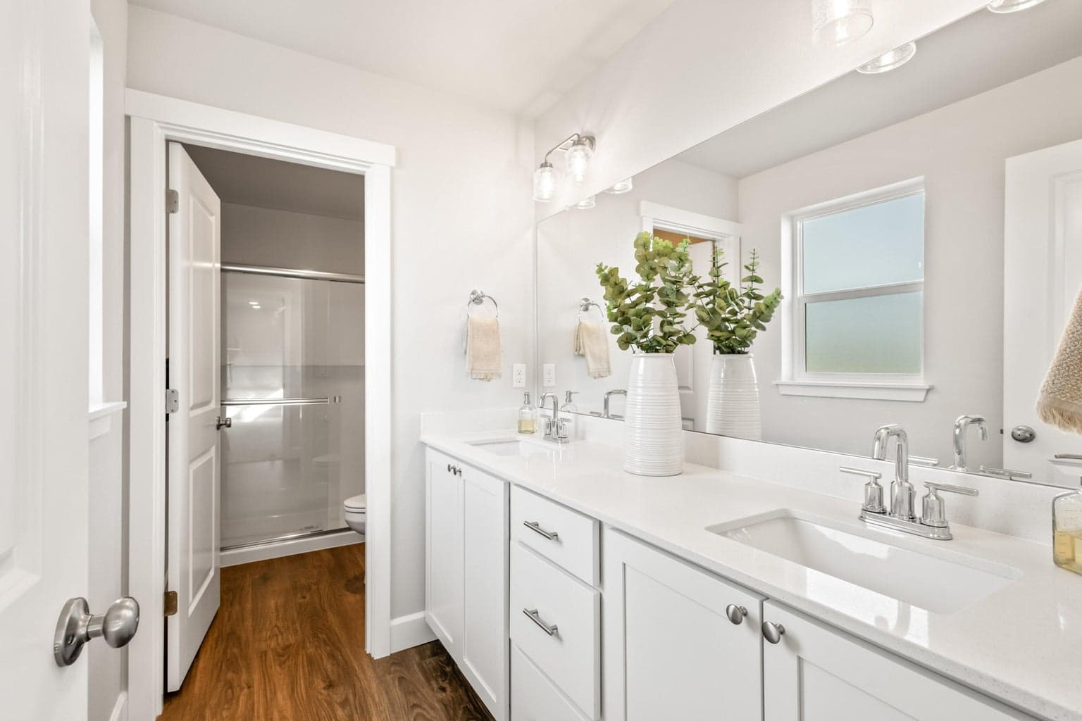 Photo of 1079 NW Walnut Avenue 19 of 31
