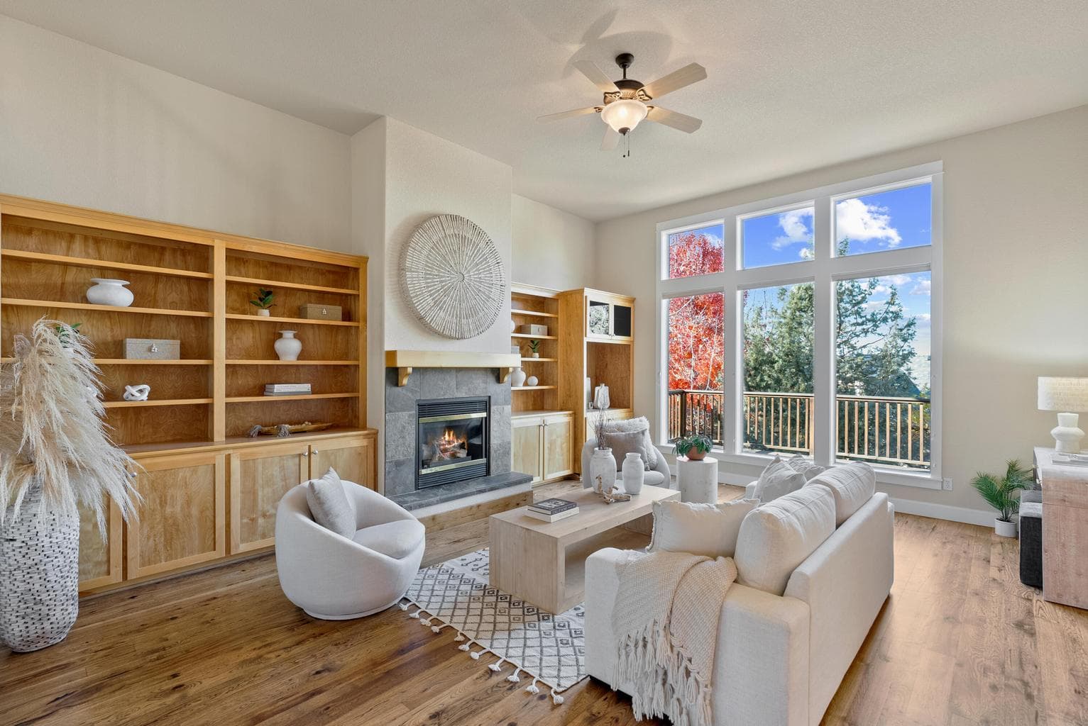 Photo of 4129 Majestic 5 of 52