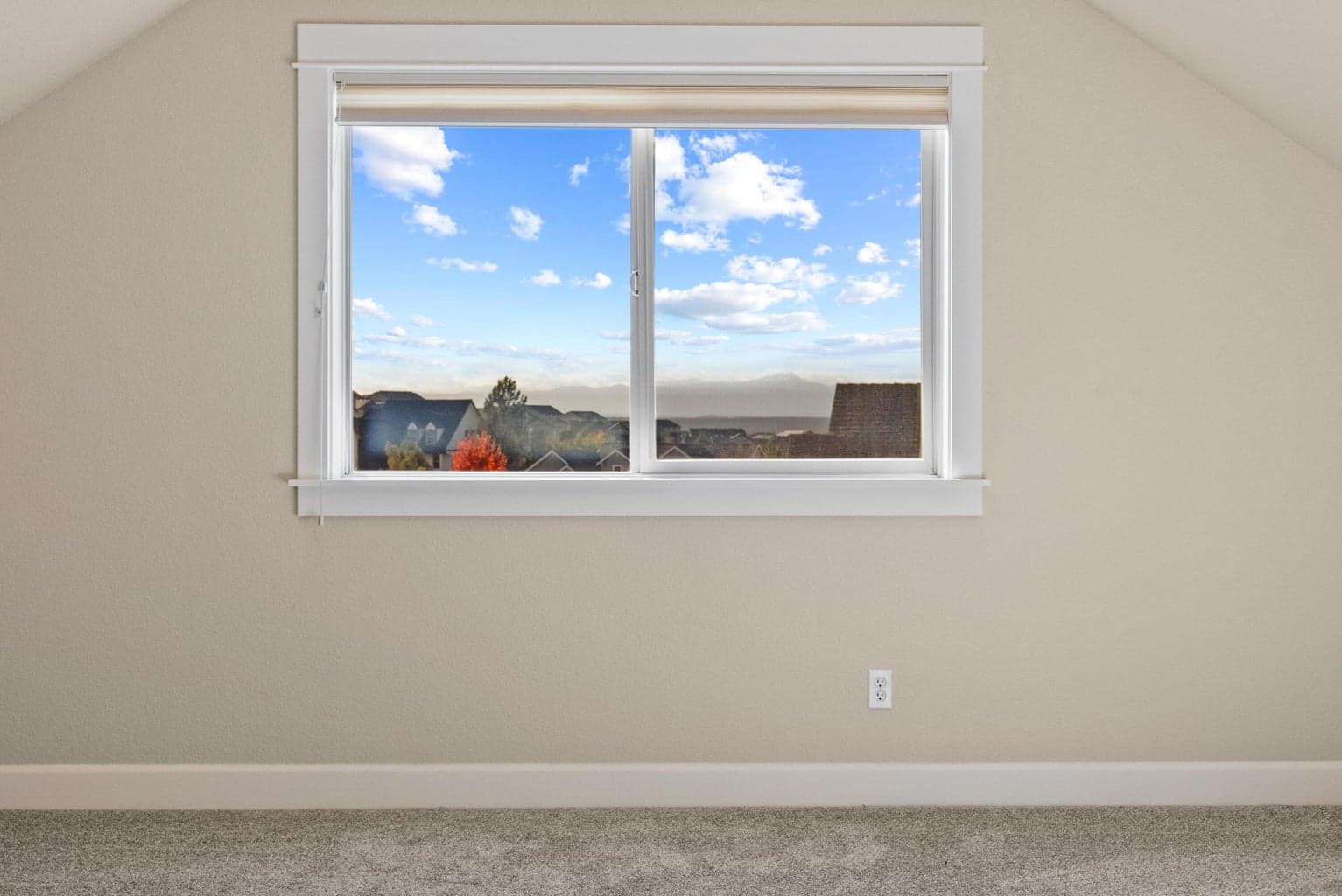 Photo of 4129 SW Majestic Avenue 29 of 52