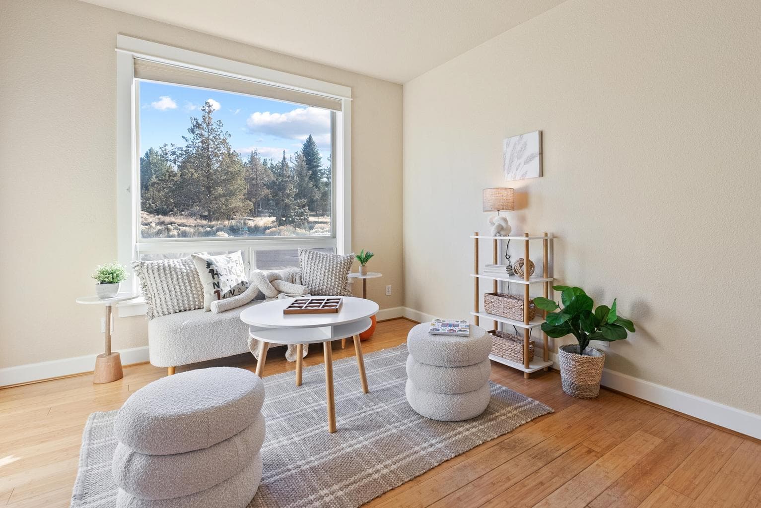 Photo of 4129 SW Majestic Avenue 23 of 52