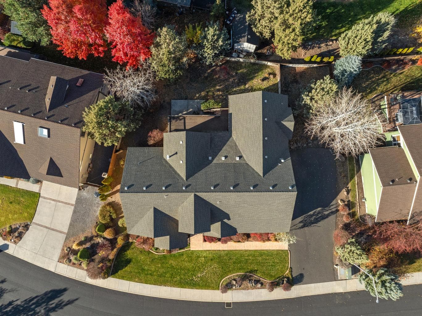 Photo of 4129 SW Majestic Avenue 43 of 52