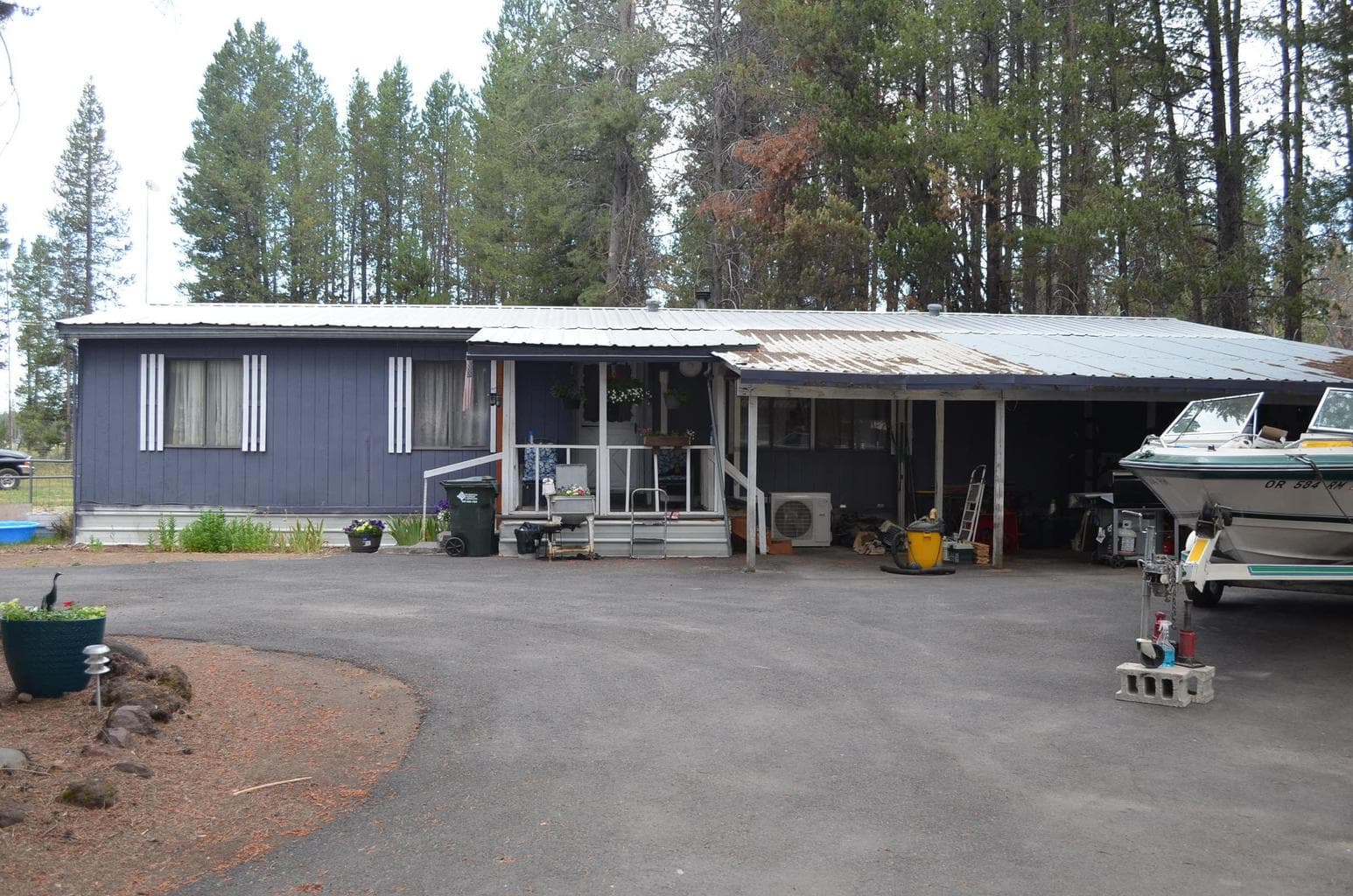 Photo of 136028 Highway 97 3 of 51