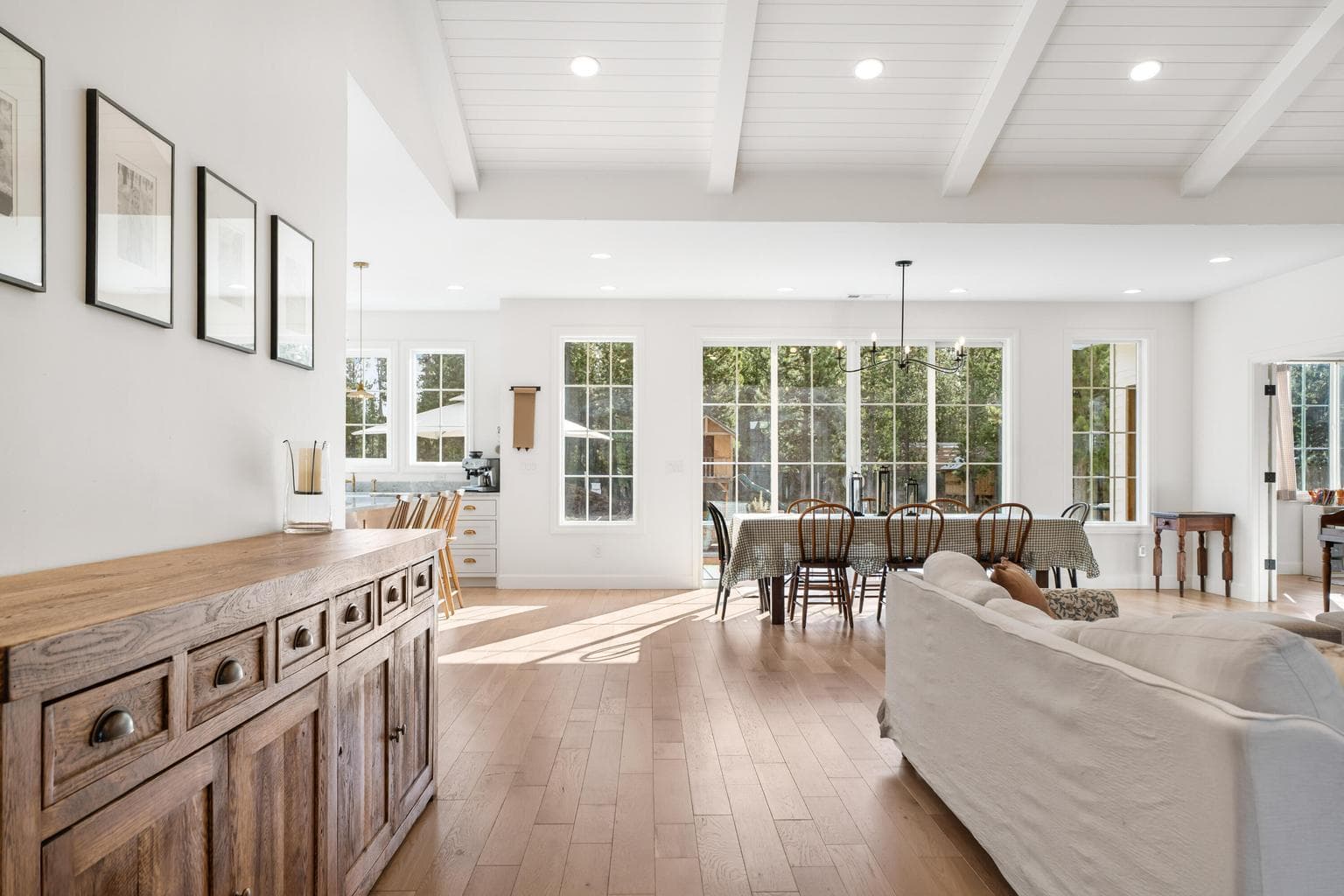 Photo of 17189 Covina 2 of 79