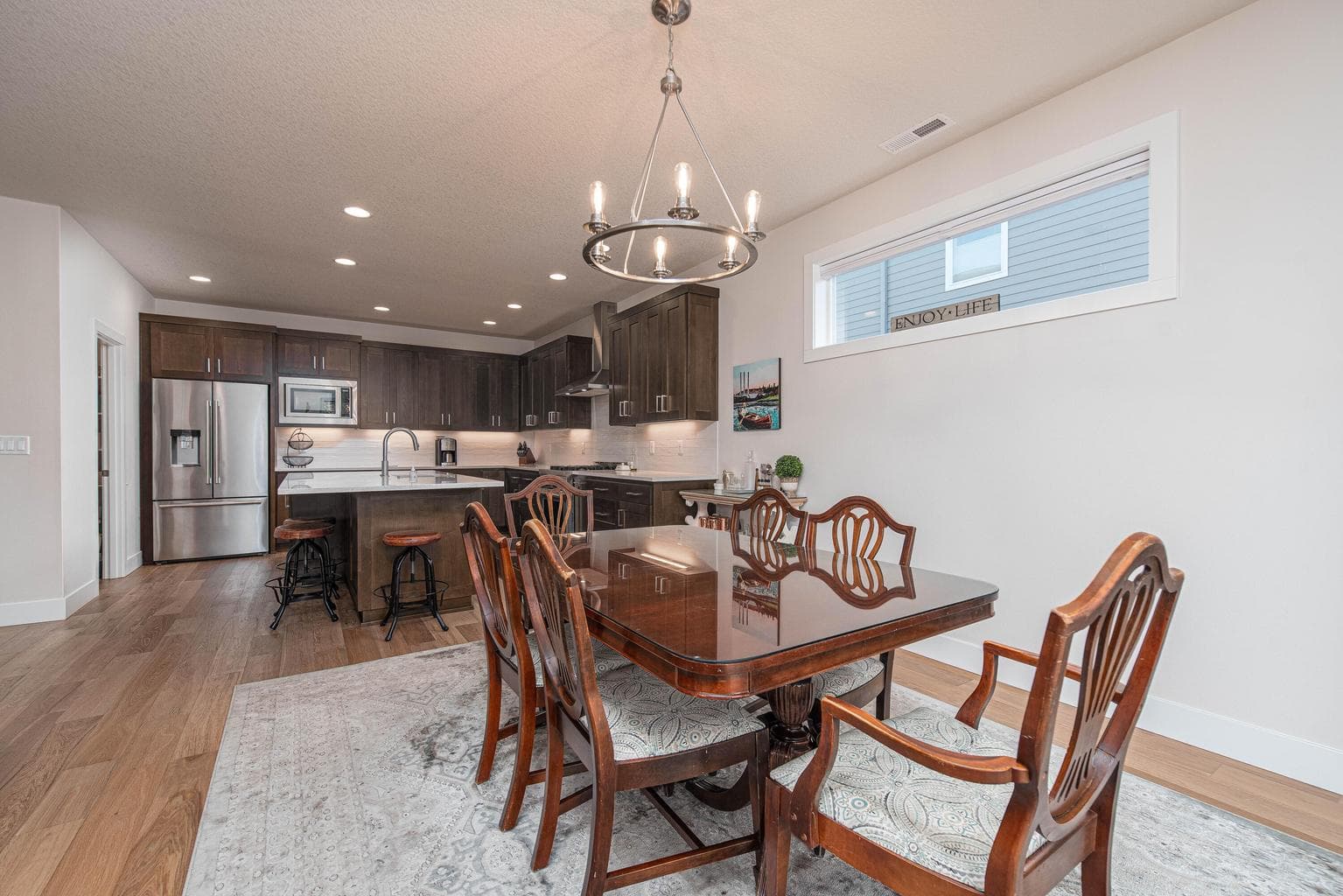 Photo of 63221 NW Red Butte Court 9 of 37
