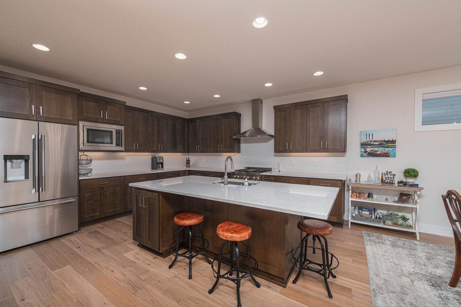 Photo of 63221 Red Butte 5 of 37