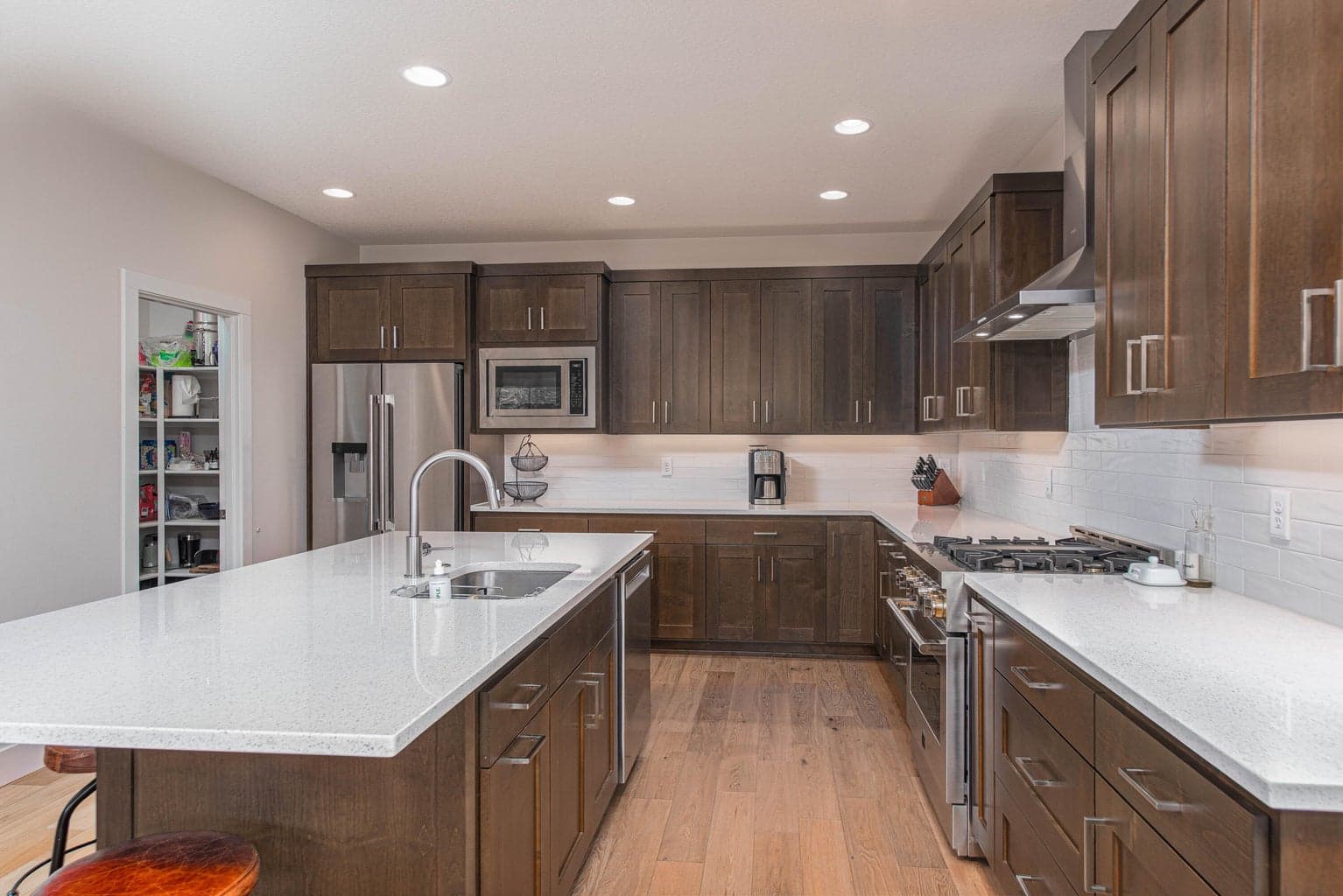 Photo of 63221 NW Red Butte Court 6 of 37
