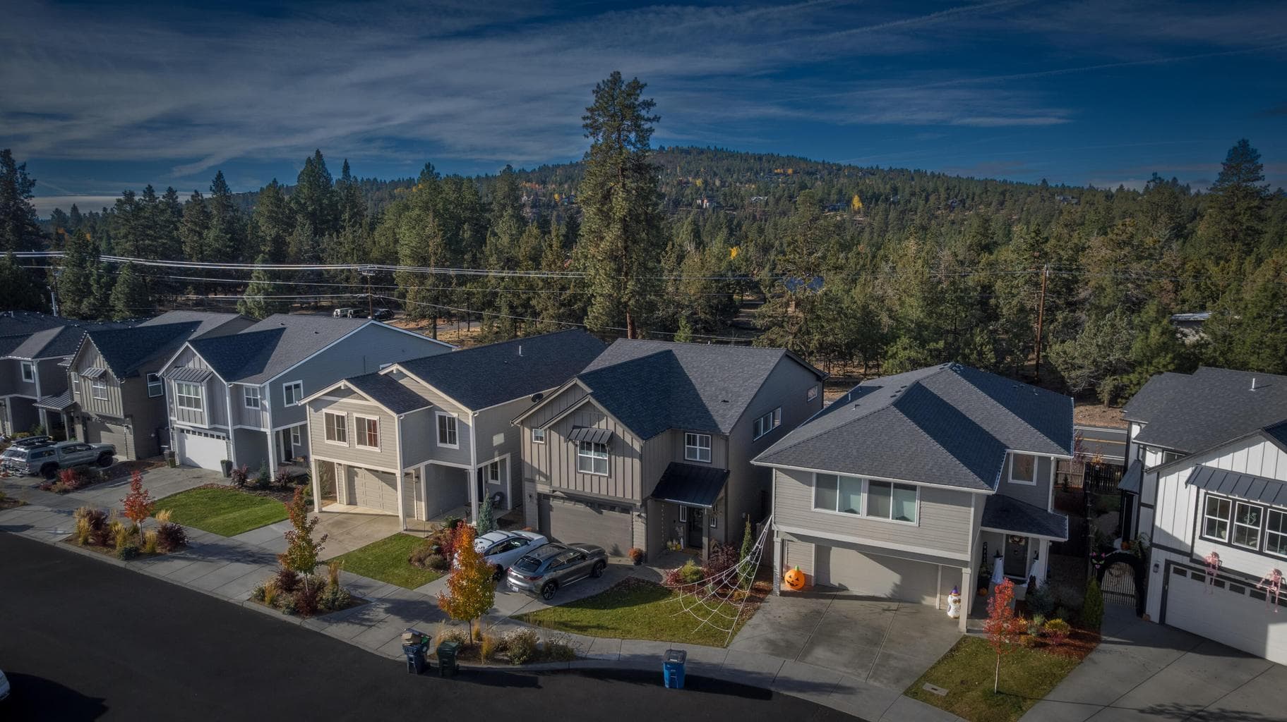 Photo of 63221 NW Red Butte Court 30 of 37