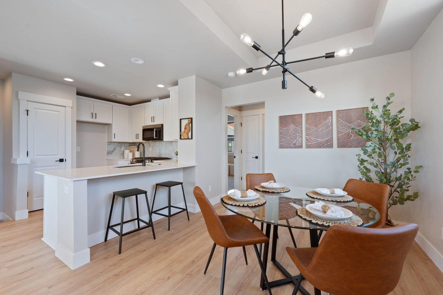 Photo of 20552 NE Empire Avenue 8 of 27