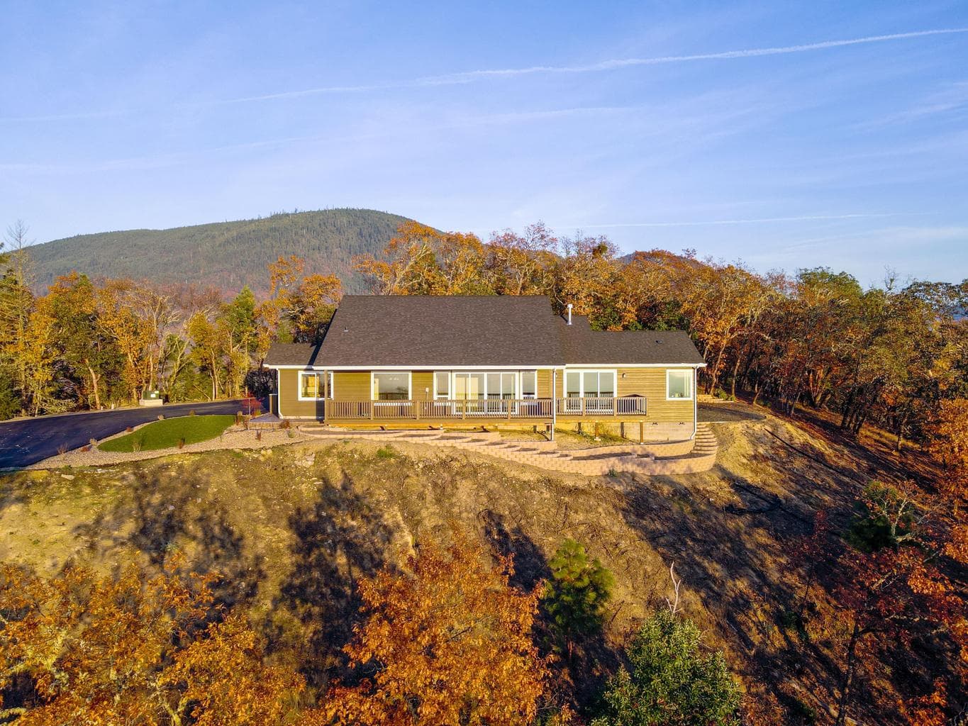 Photo of 149 McKenzie Ridge 5 of 31