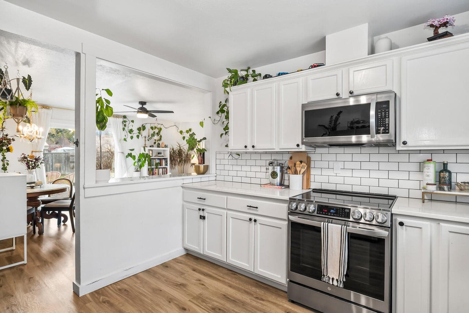 Photo of 1333 NE Dempsey Drive 15 of 41