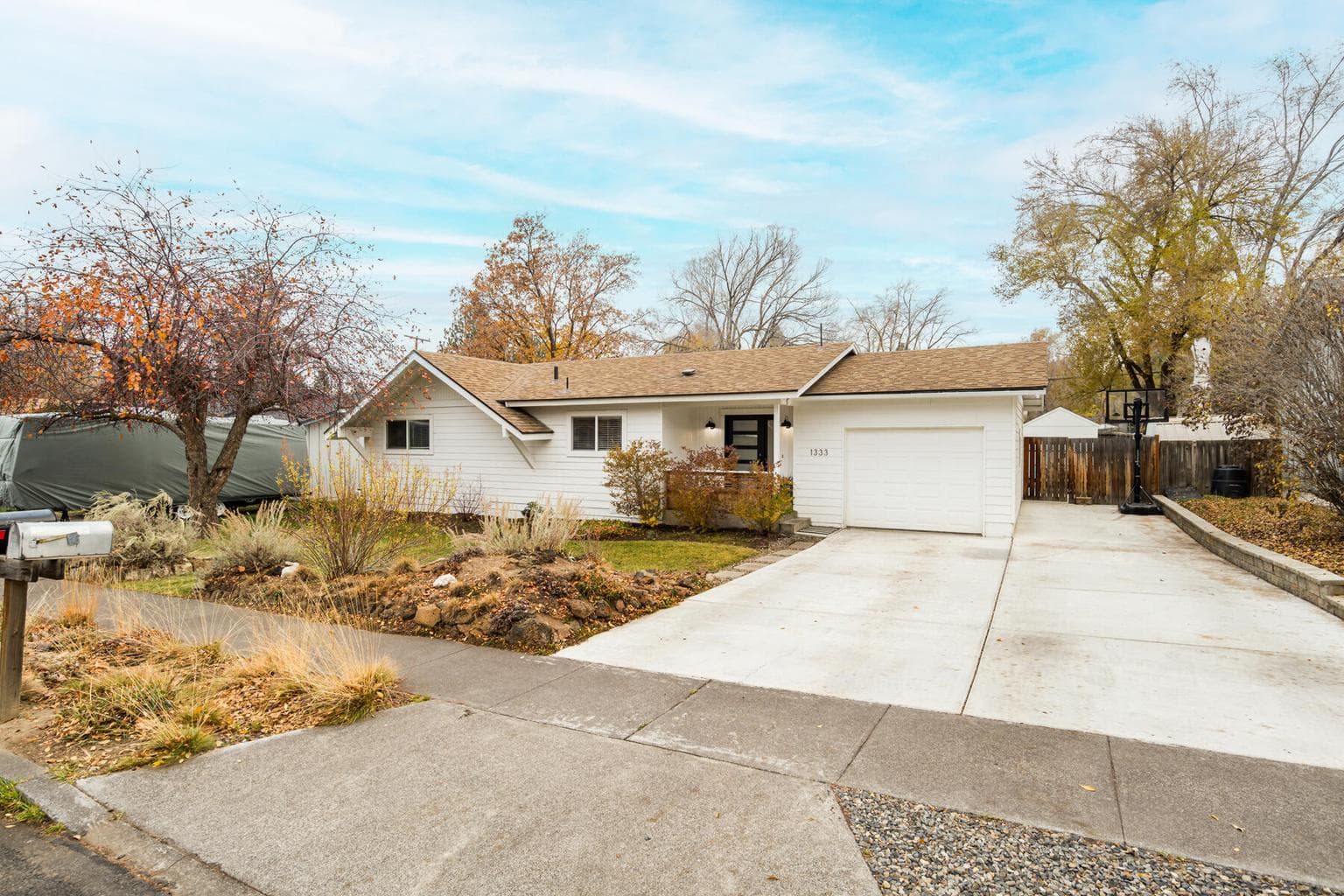 Photo of 1333 NE Dempsey Drive 41 of 41
