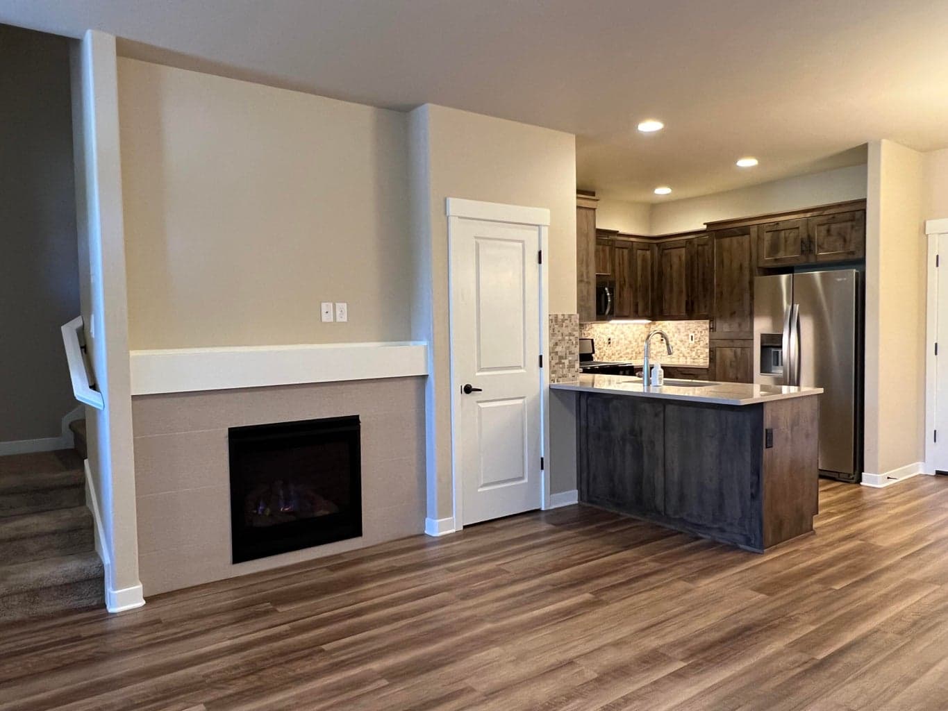 Photo of 20735 Boulderfield Avenue 10 of 21