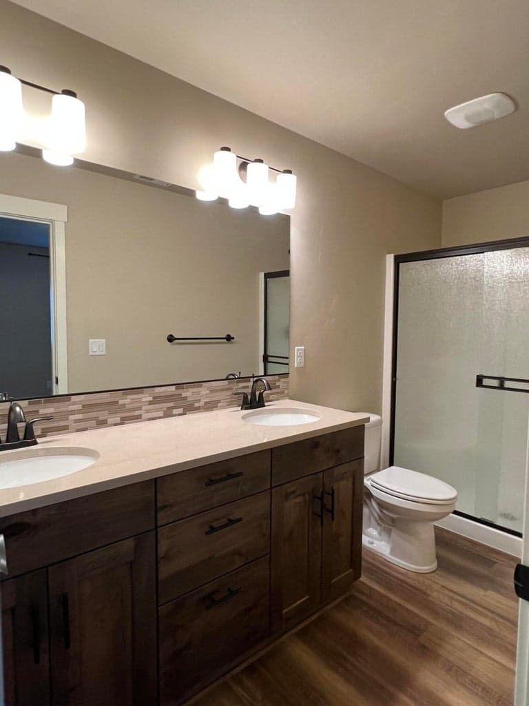Primary bath