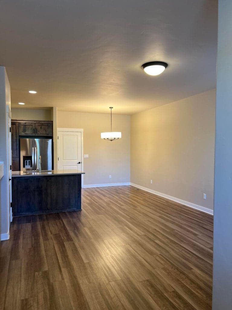 Photo of 20735 Boulderfield Avenue 12 of 21