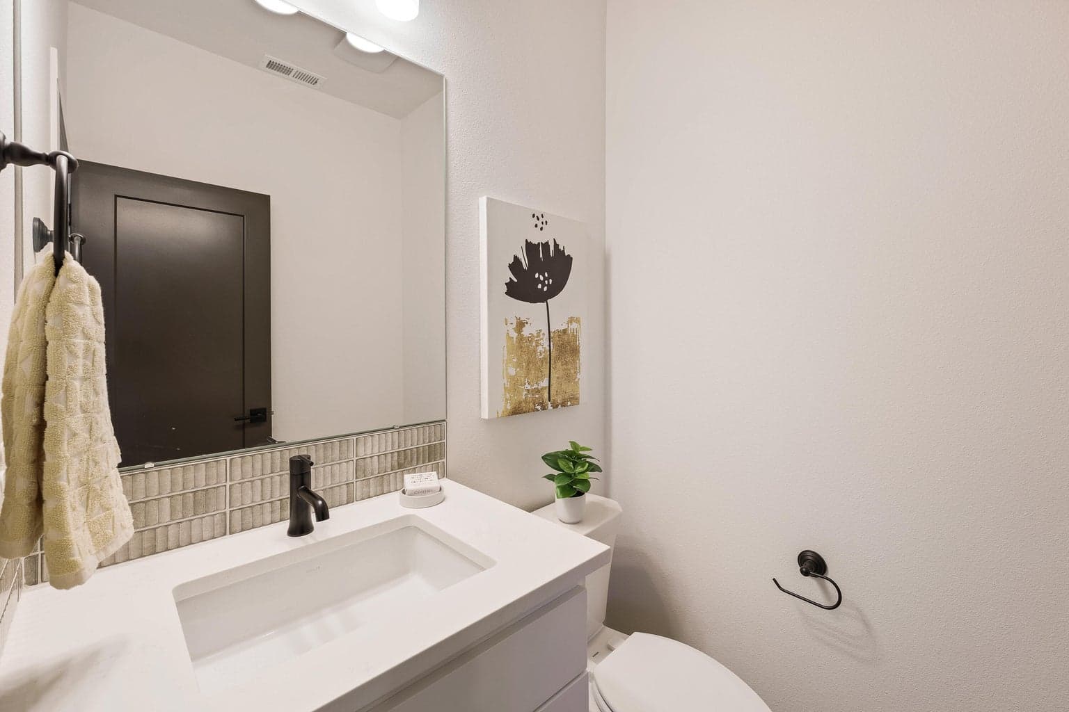Photo of 61178 SE Berkshire Way 7 of 40