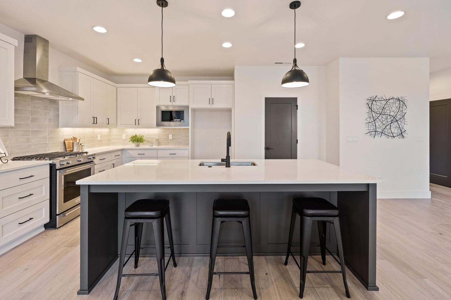 Photo of 61178 SE Berkshire Way 12 of 40