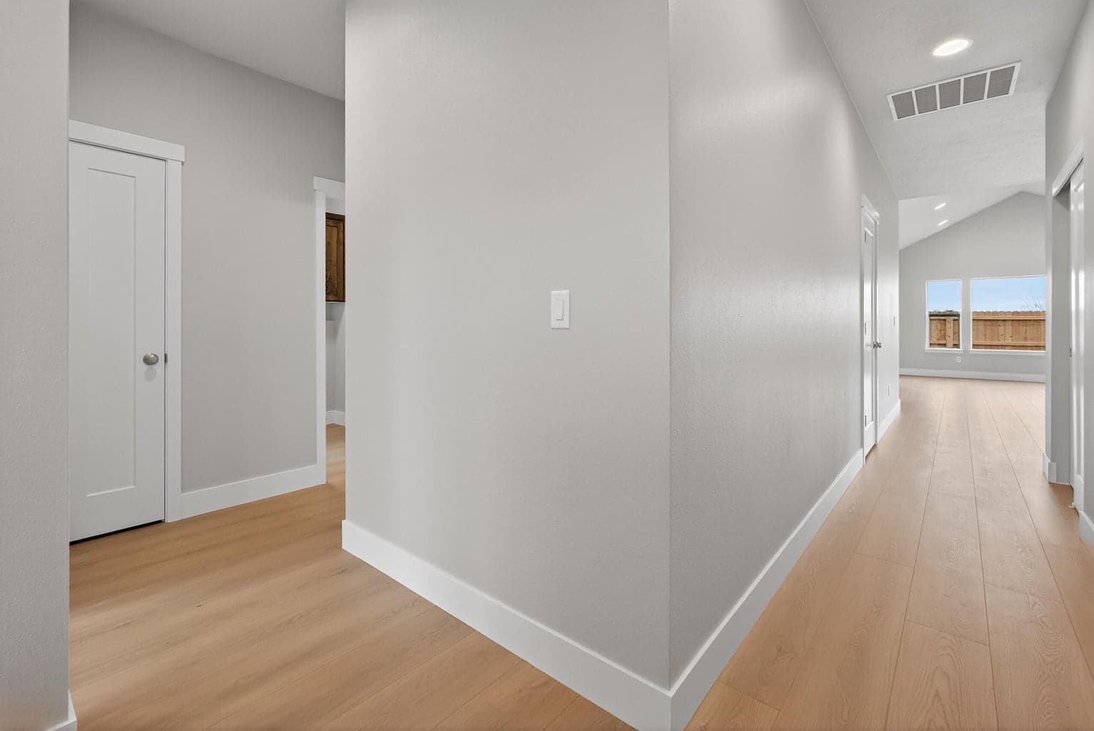 Photo of 4070 SW 38th Place 19 of 49