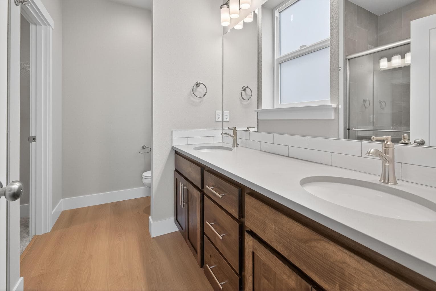 Photo of 4070 SW 38th Place 32 of 49