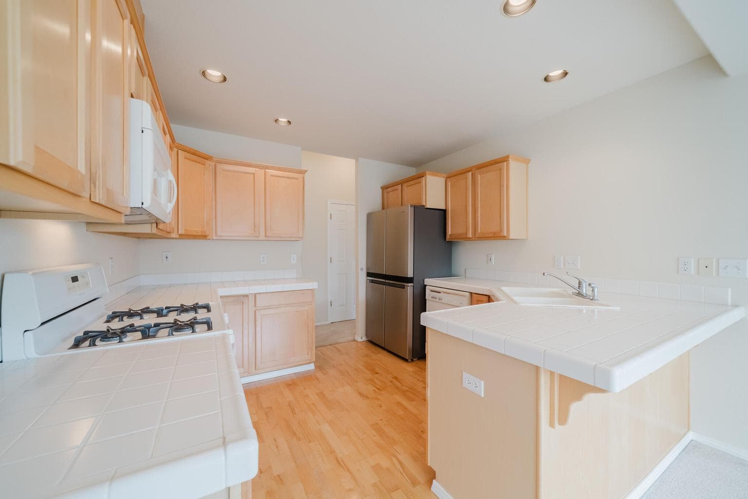 Photo of 3734 SW Wickiup Place 14 of 53
