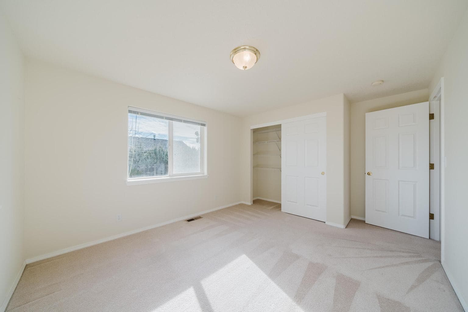Photo of 3734 SW Wickiup Place 41 of 53