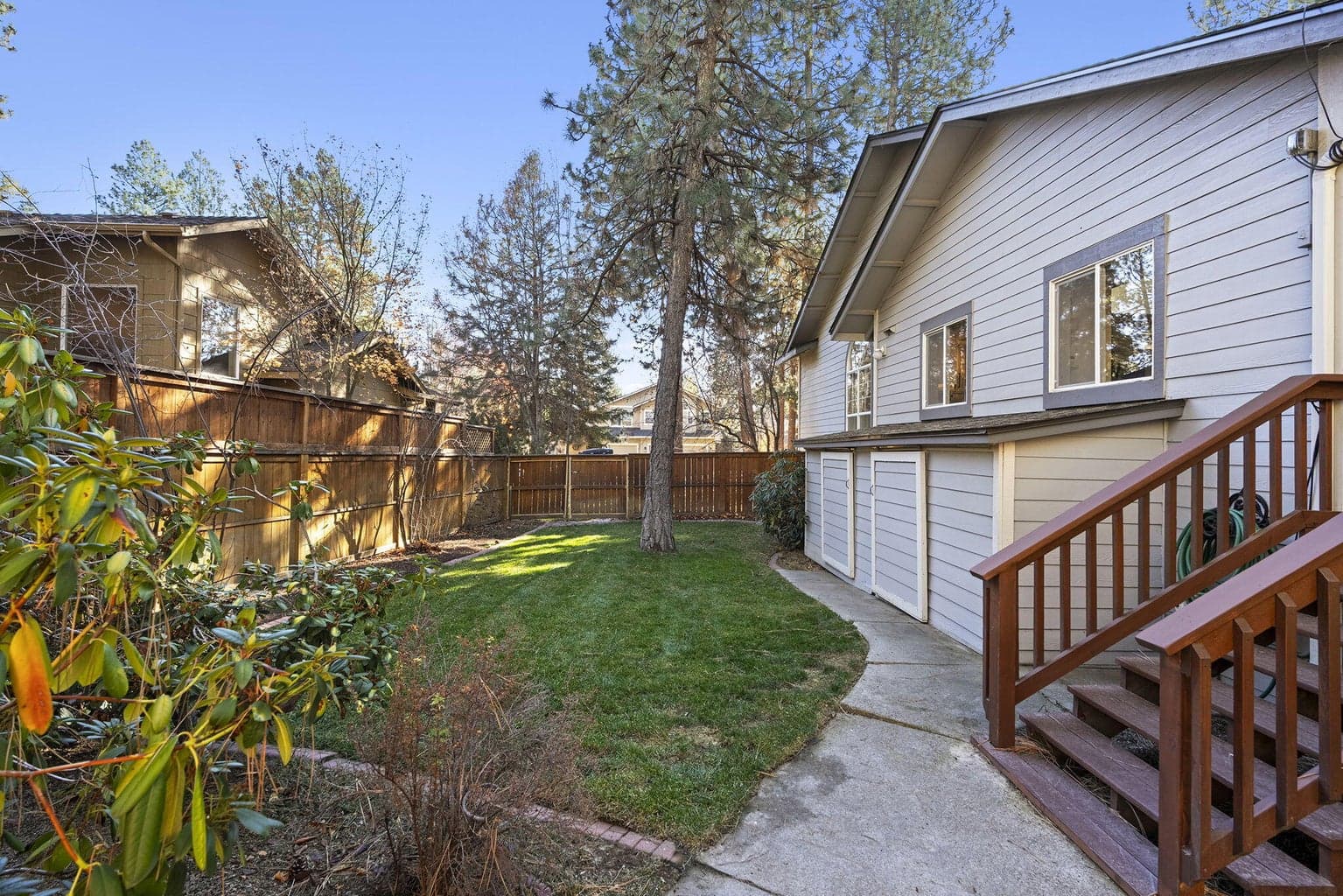 Photo of 1872 NW Hill Point Drive 34 of 39