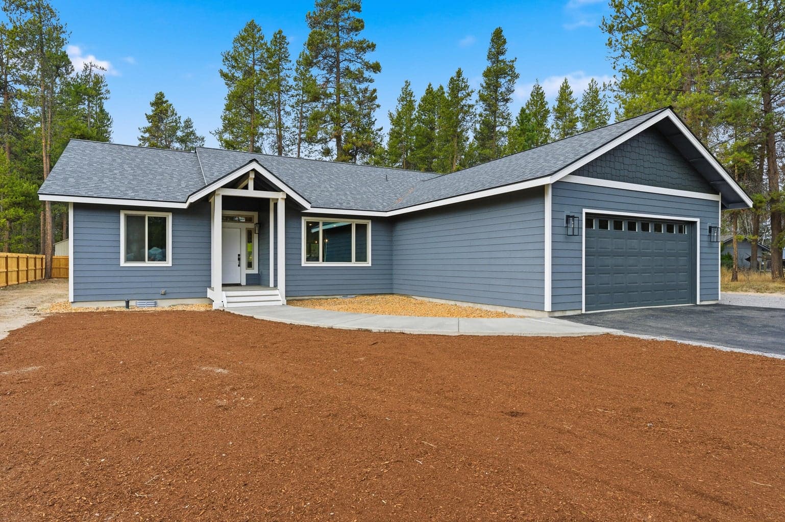 Photo of 52327 Allen 2 of 51