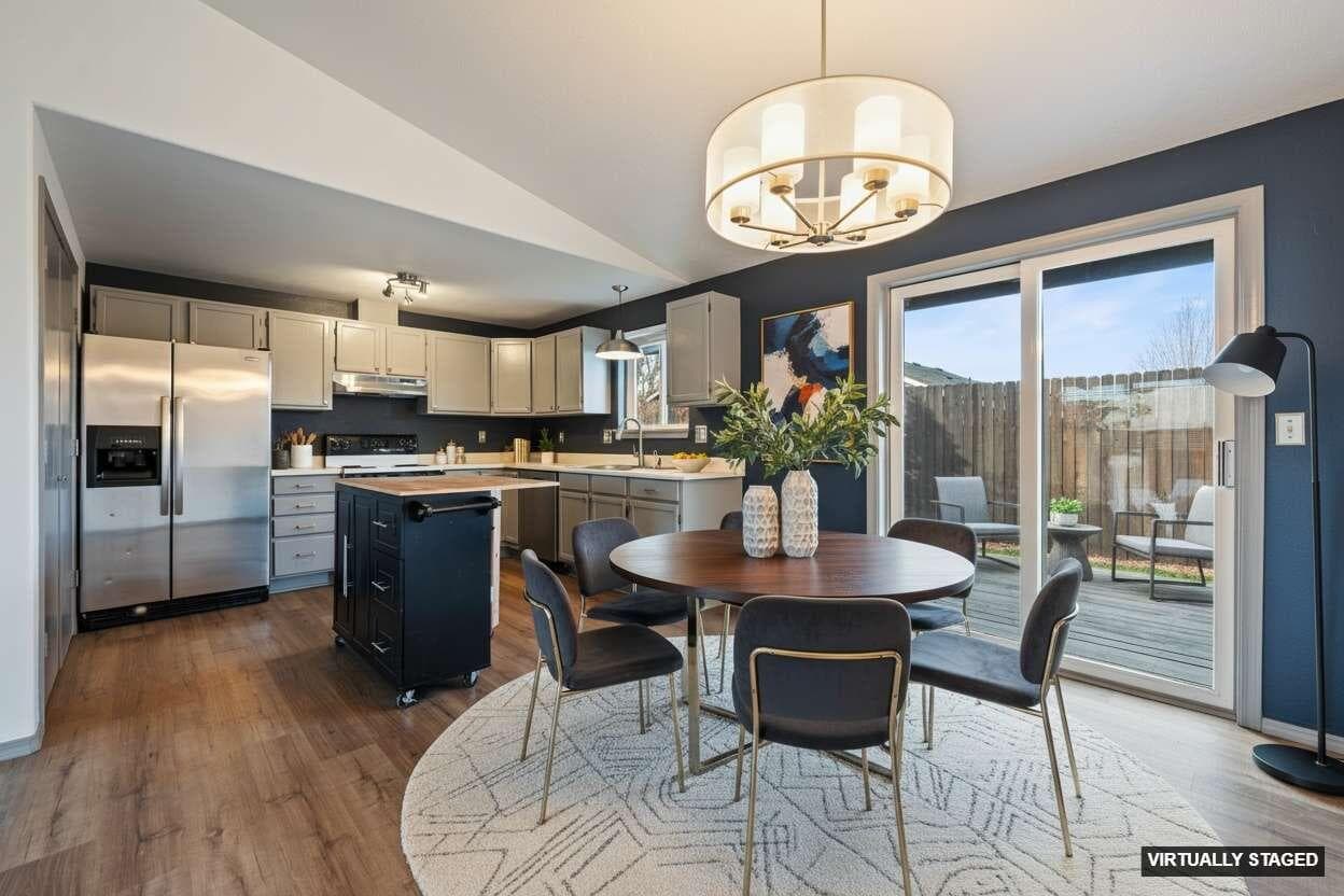 Photo of 2123 SW 33rd Street 11 of 36