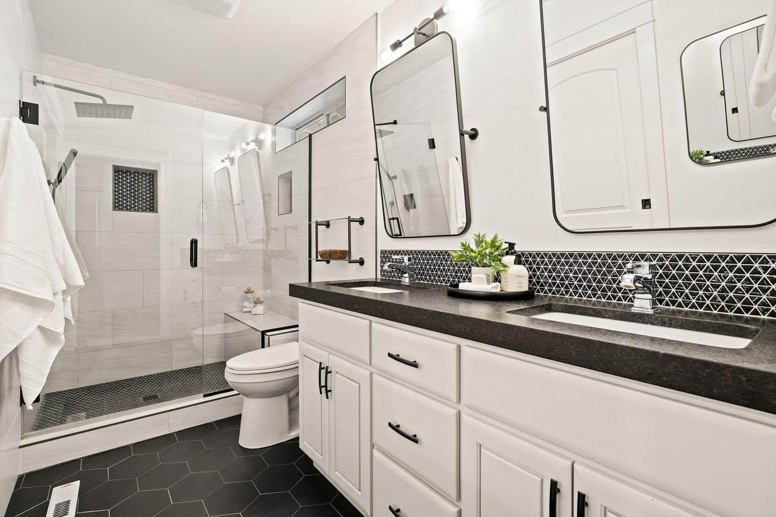 Photo of 61160 Hilmer Creek Drive 22 of 61