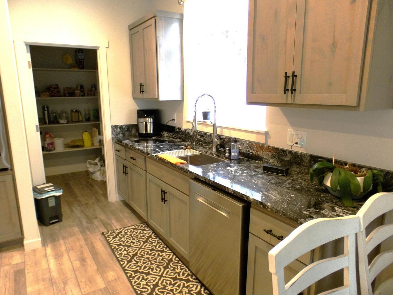 Photo of 3154 NW Cedar Avenue 12 of 26