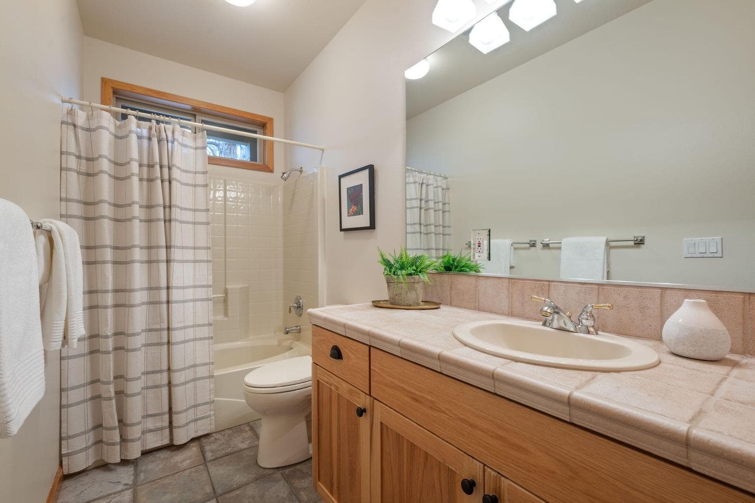 Photo of 3225 NW Metke Place 38 of 46