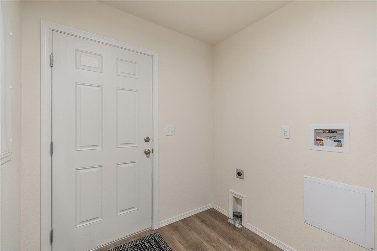 Photo of 52710 Oak Drive 21 of 27