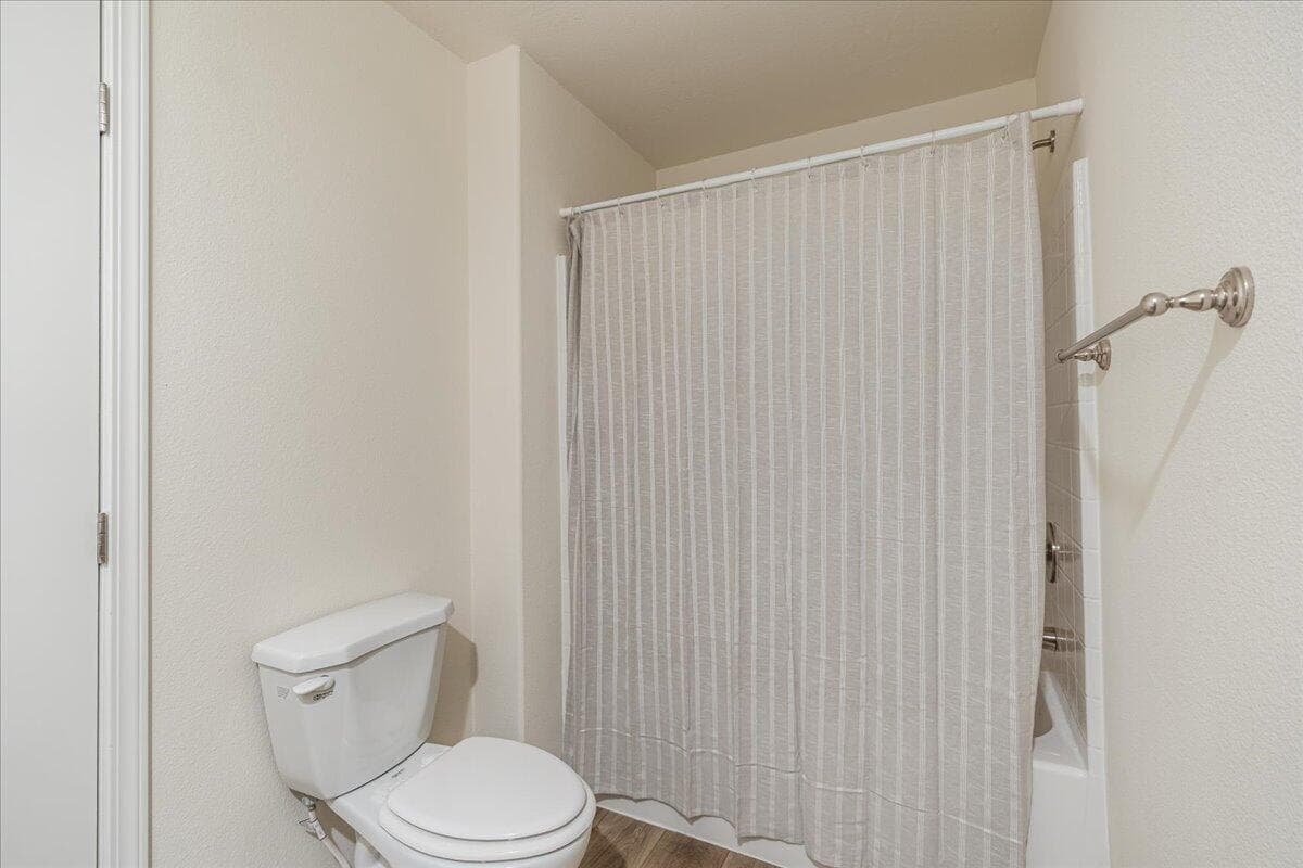 Photo of 52710 Oak Drive 15 of 27