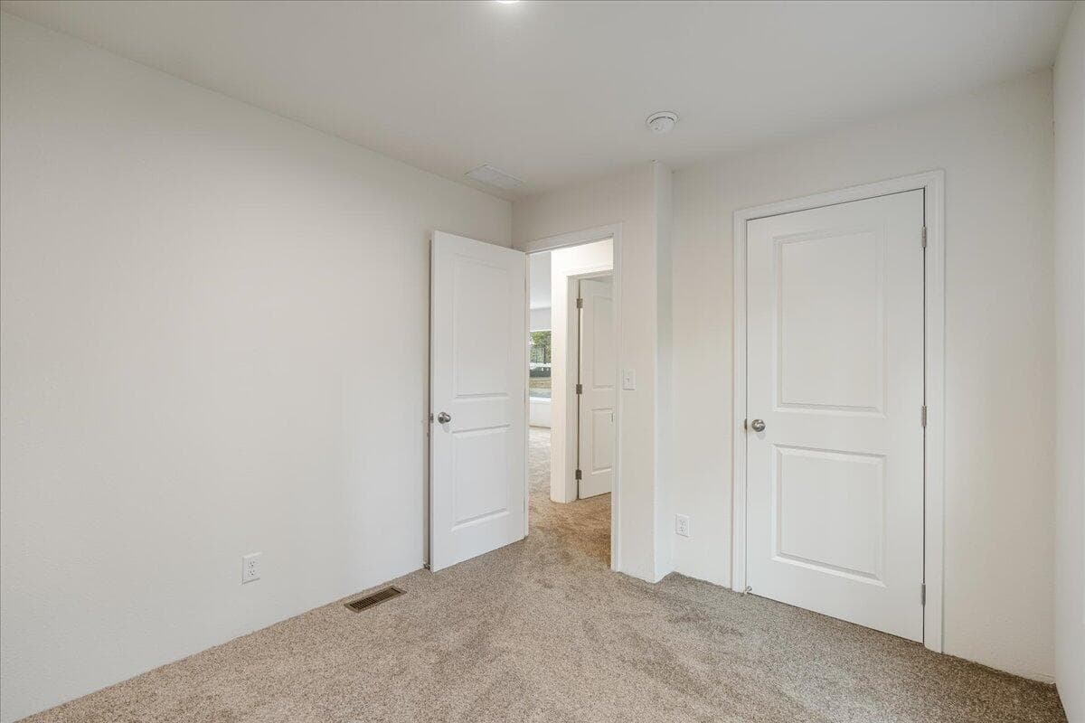 Photo of 52710 Oak Drive 18 of 27